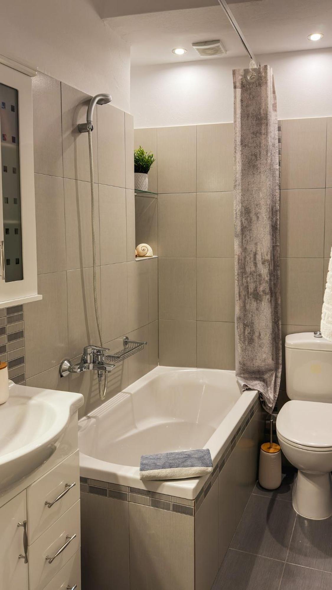 Agora Apartment Pythagoreio  Ngoại thất bức ảnh